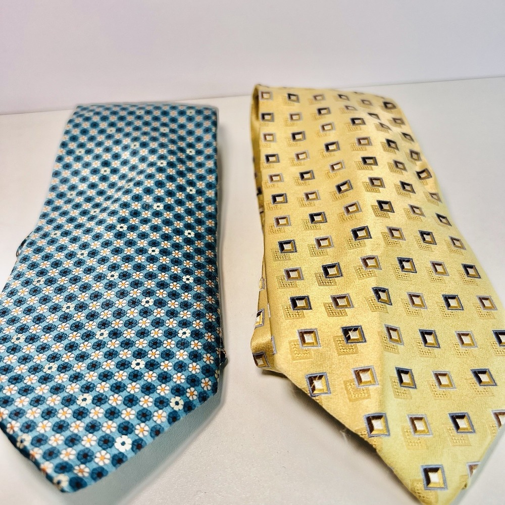 Lot of 2 Ermenegildo Zegna 100% Silk Tie Geometric & Floral Made in Italy